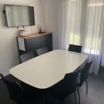 Apartman 3 Minuten Vom Bahnhof-apartment